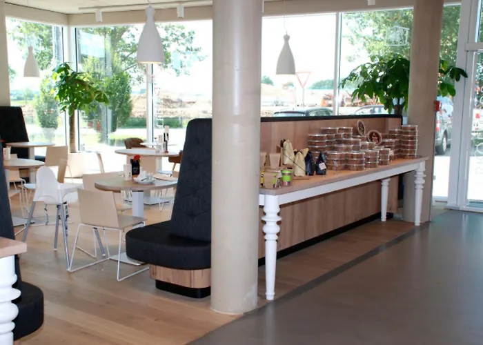 Schlafzimmer - Self Check-in 3*